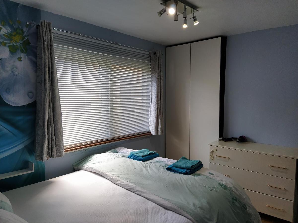 에든버러 Self Catering Studio Flat 아파트 외부 사진