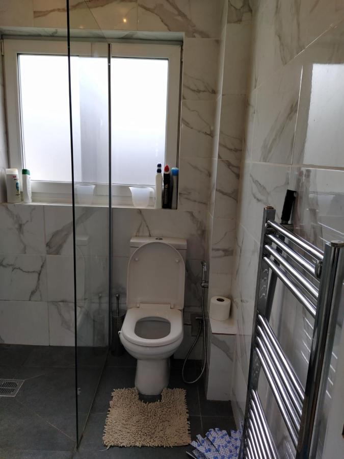 에든버러 Self Catering Studio Flat 아파트 외부 사진